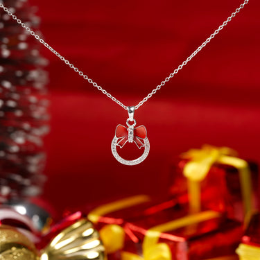 Christmas Necklace: Jingle bell