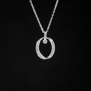 Sparkling Oval Necklace