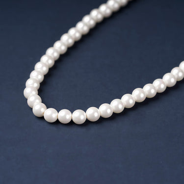 Simple Pearl Necklace