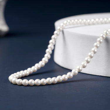 Simple Pearl Necklace