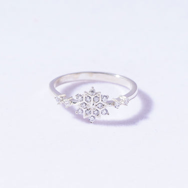 Luxury Flower Snowflake Ring