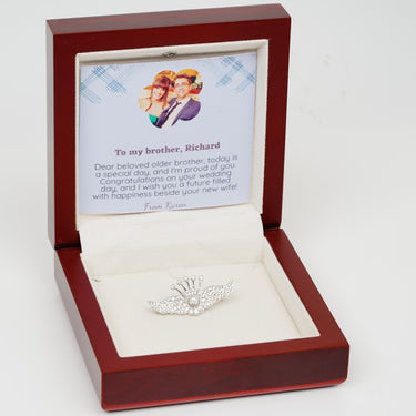 Personalized Gift from Sibling to -Brooch with sparkling angel wings - Dear Beloved Older Brother